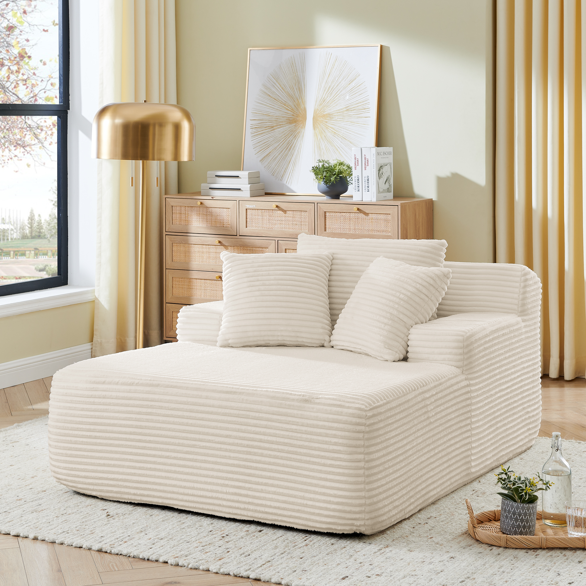 Single lazy sofa lounge chair, no assembly required, made of velvet fabric, fluffy modern single lounge chair, used for indoor living rooms and bedrooms-Beige
