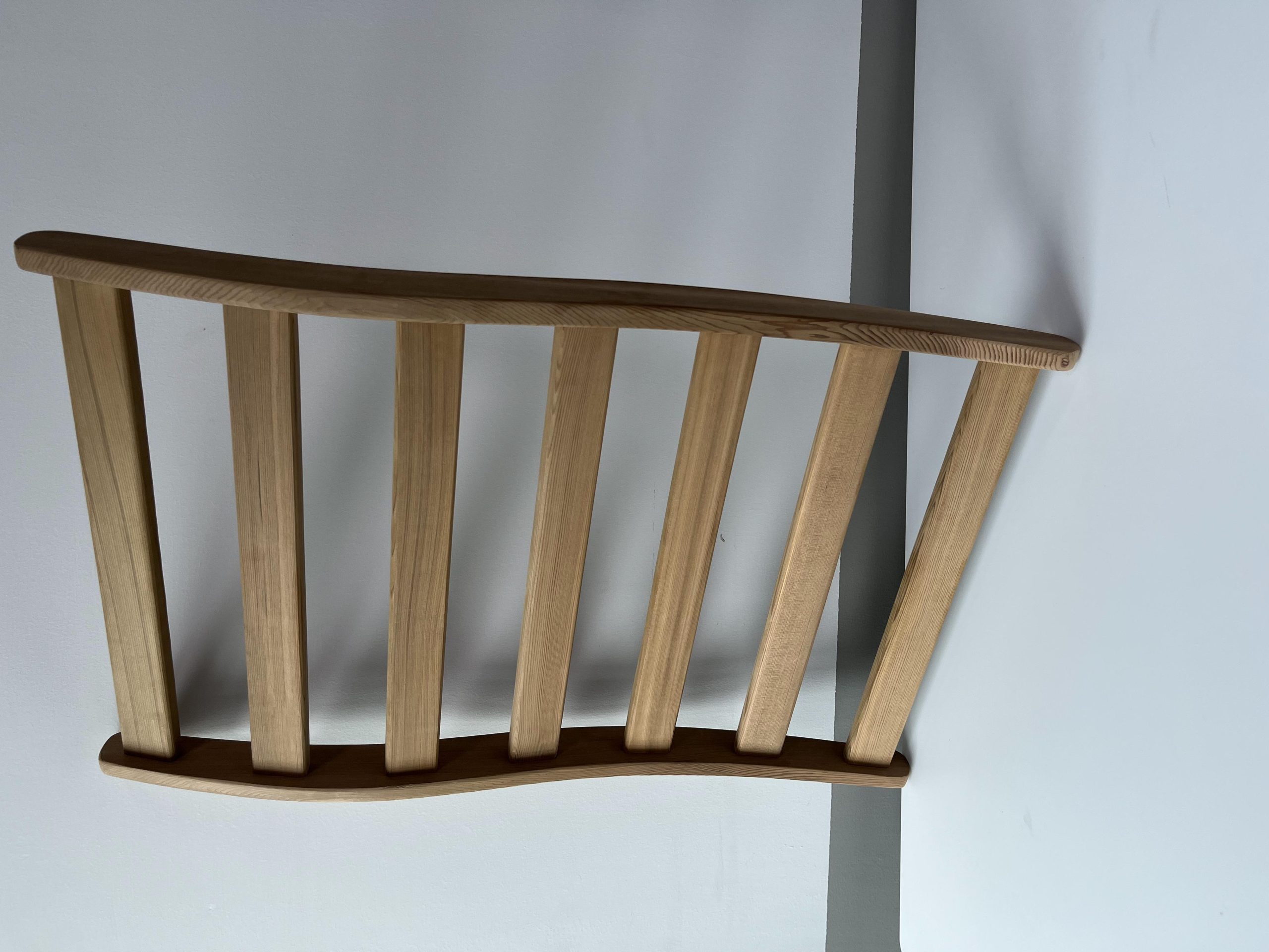 S-Shape Sauna Backrest-Ergonomic Sauna Chair with Backrest for Sauna Room