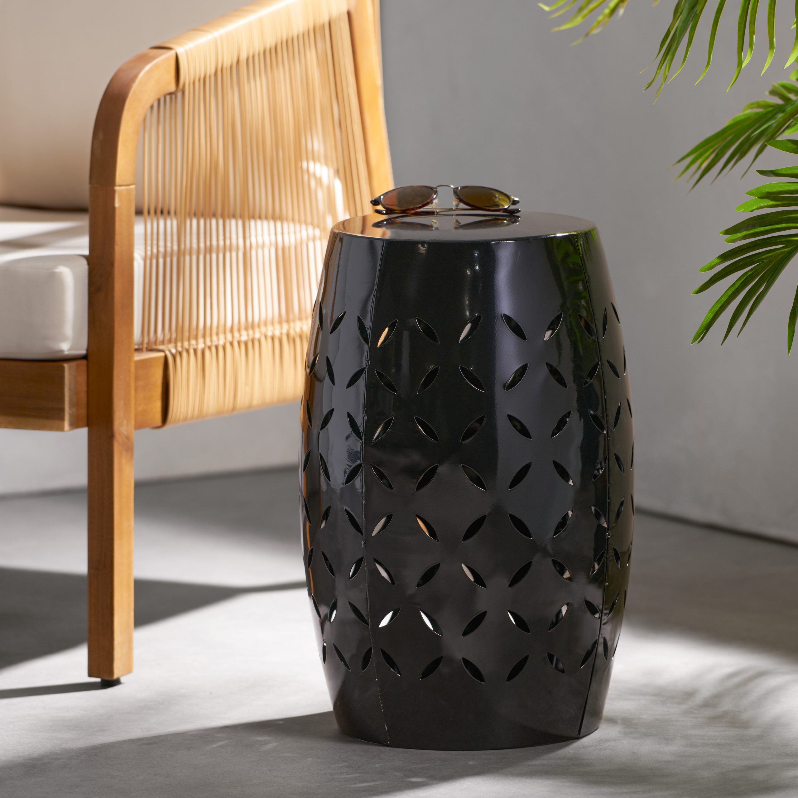 LILAC 12″ Accent Side Table, Cylindrical Design End Table for Living Room, Family Room, or Entryway, Industrial Style,Coffee Side Tables for Indoor Outdoor, Black Color