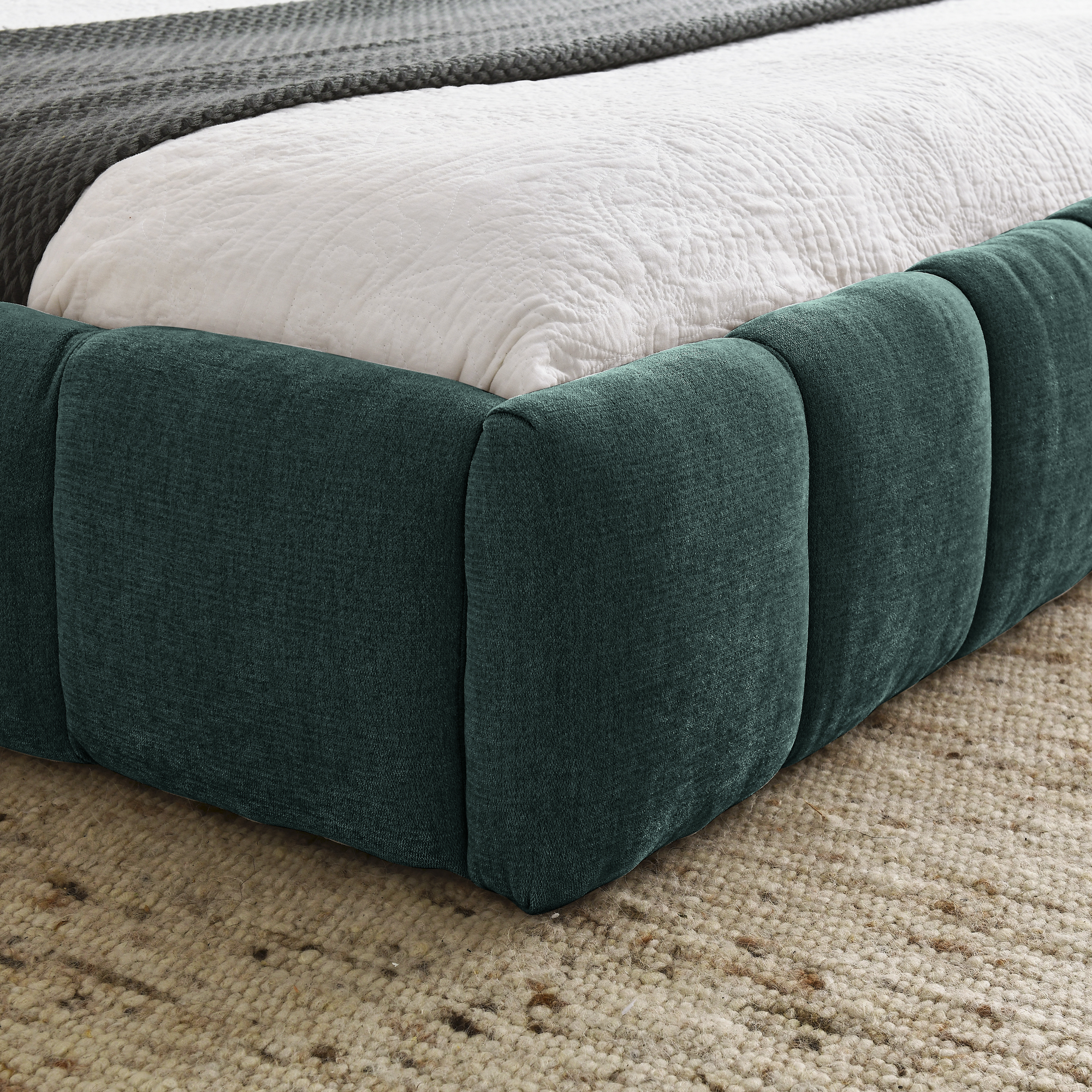 Queen Size Upholstered Bed Frame with Thick Fabric, Chenille Fabric Grounded Queen Size Platform Bed with Headboard and Solid Frame. No Box Spring Needed, GREEN(68''*86.5''*23.5'') - Image 5