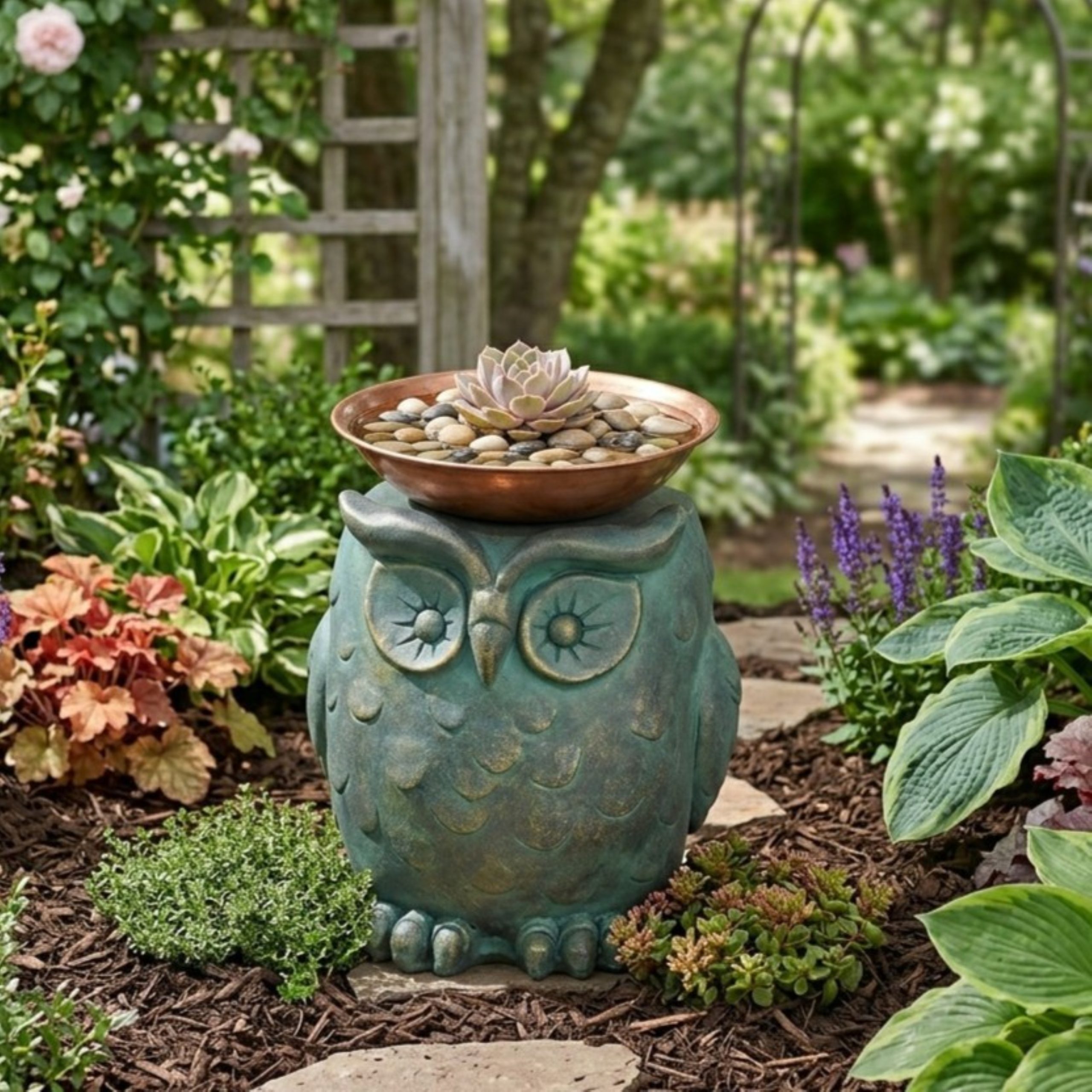 OWL GARDEN STOOL [Lots of scene pictures]