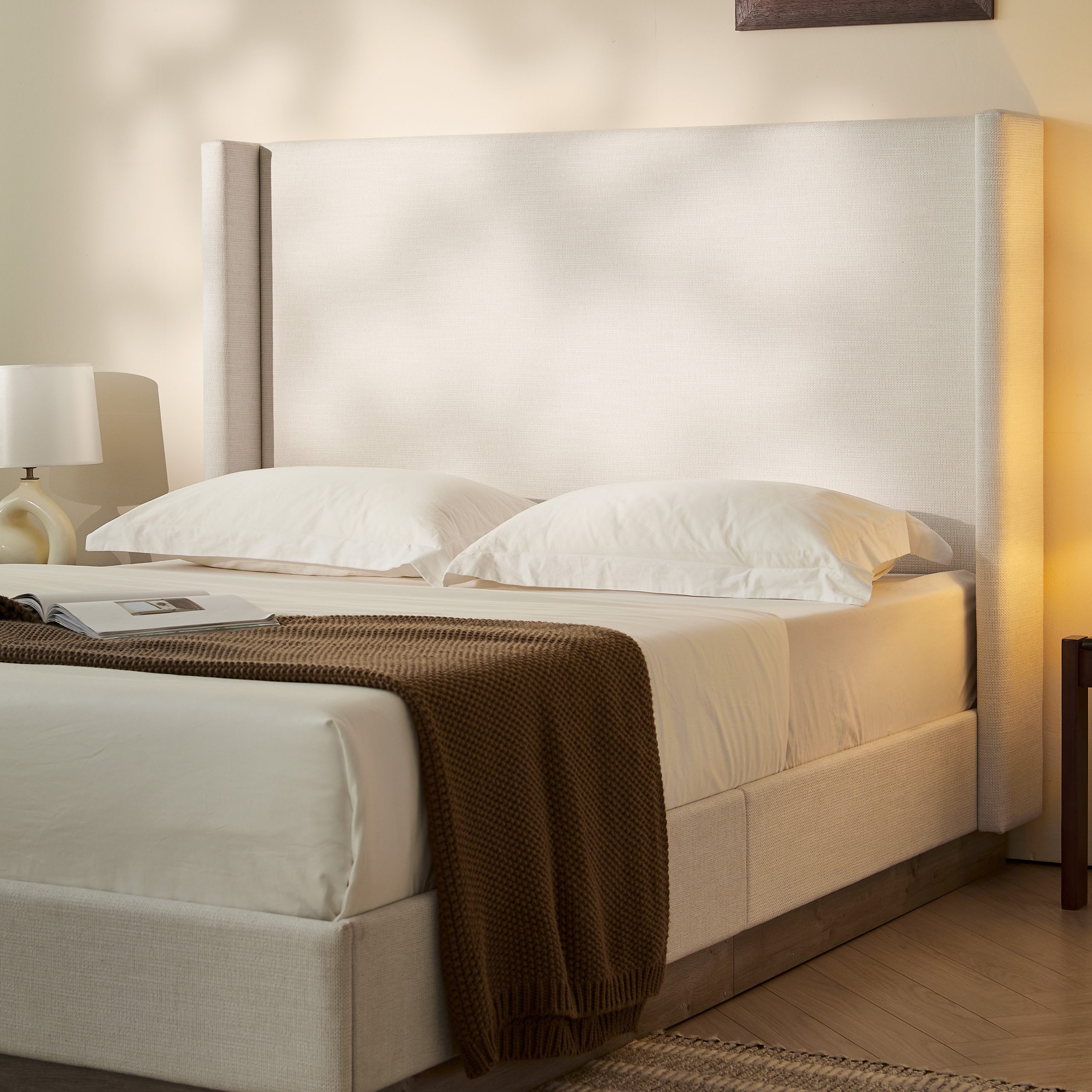 Hosford Upholstered Wingback Bed / Upholstered Wood Base Platform Bed / 52.5" High Headboard / Minimalist / Rusticity / No Box Spring Needed / Full / Textured Ivory Canvas / No Noise - Image 3
