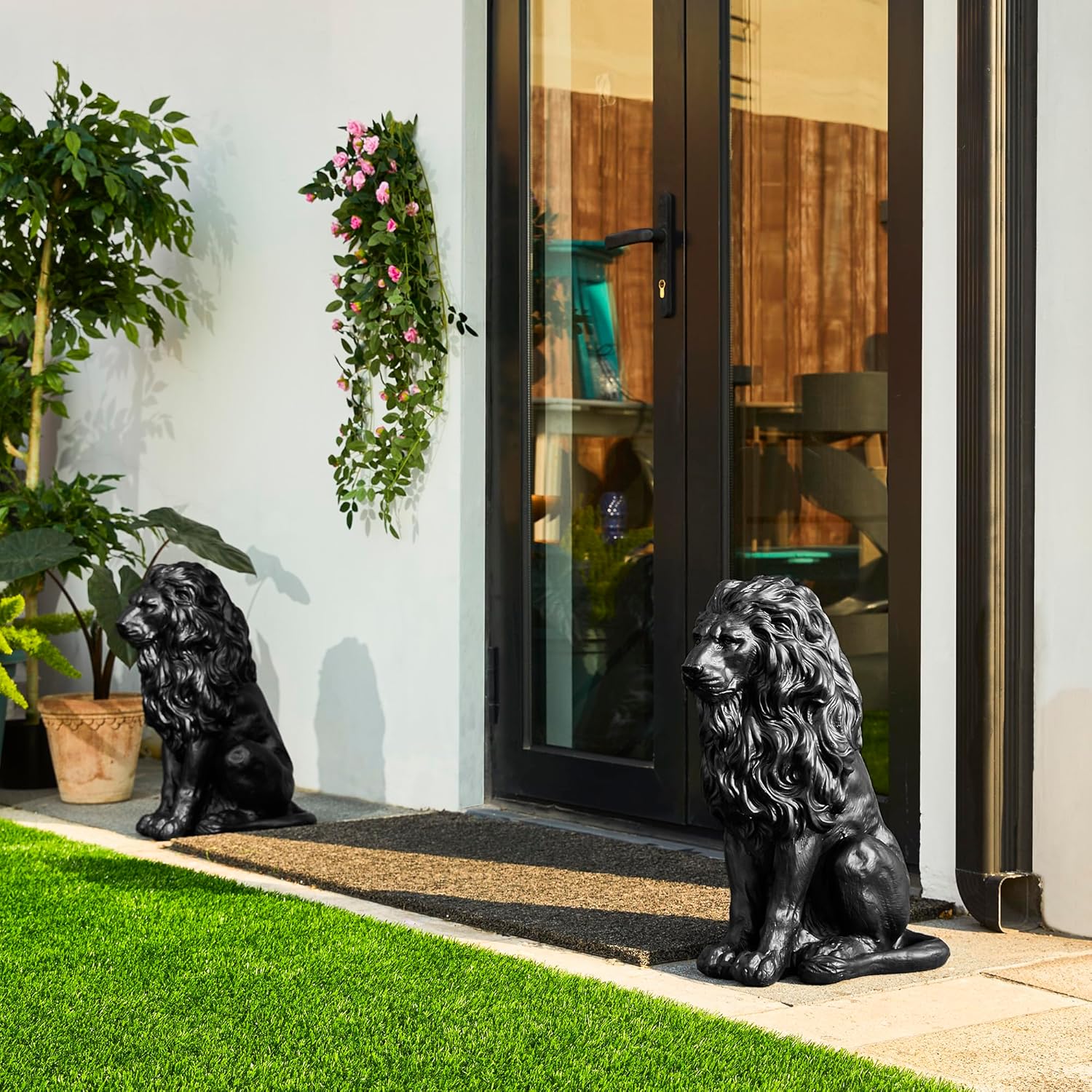 20.5" Lion Statue, Resin Outdoor Guardian Sculpture, Simulated Animal Decor for Villa, Garden, Park & Resort, Patriotic Independence Day Decoration for Home & Courtyard - Image 2