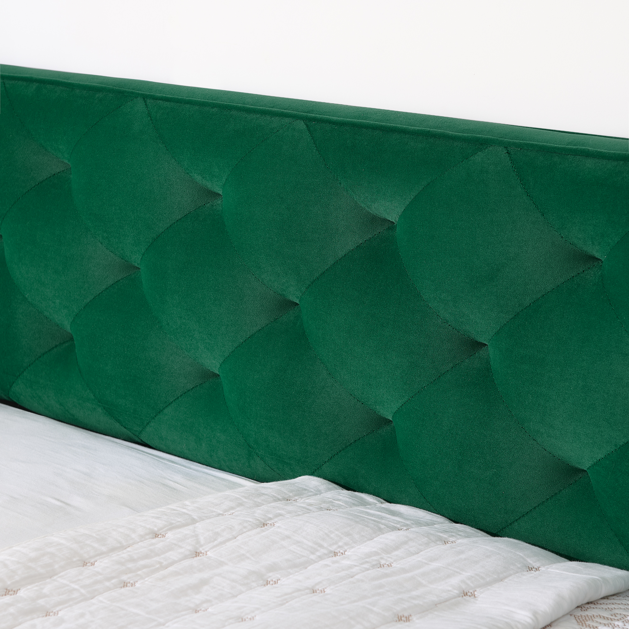 Twin Size Upholstery DayBed with Twin Size Pop-up Trundle and USB Charging Design - Image 5