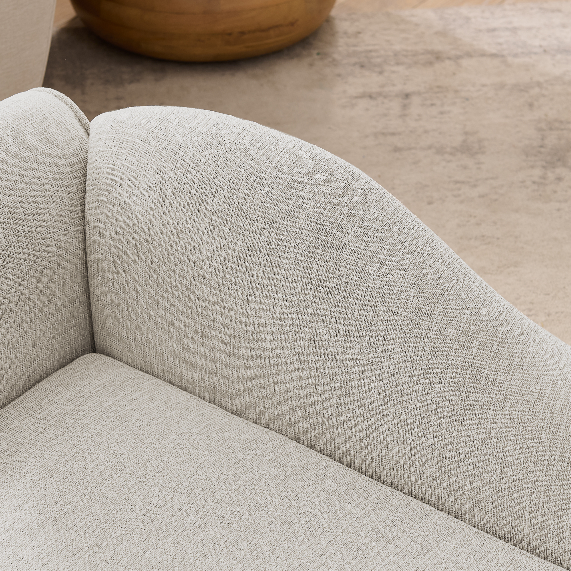 Oversized Pet Sofa for Medium/Large Dogs - Modern Irregular Wave Backrest, Single Armrest, Premium Breathable Linen Fabric, Soft Cushion & Low Plastic Feet-Beige - Image 6