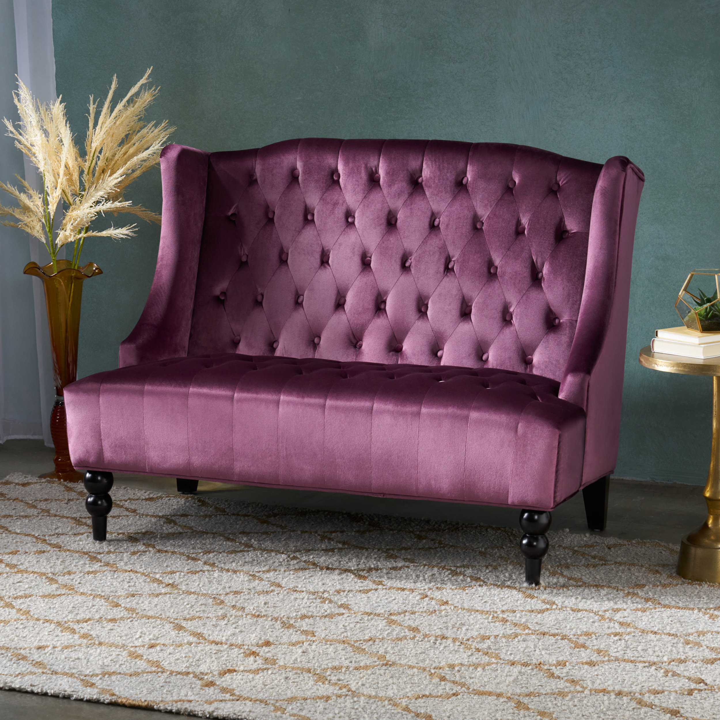 LOVESEAT - Image 1