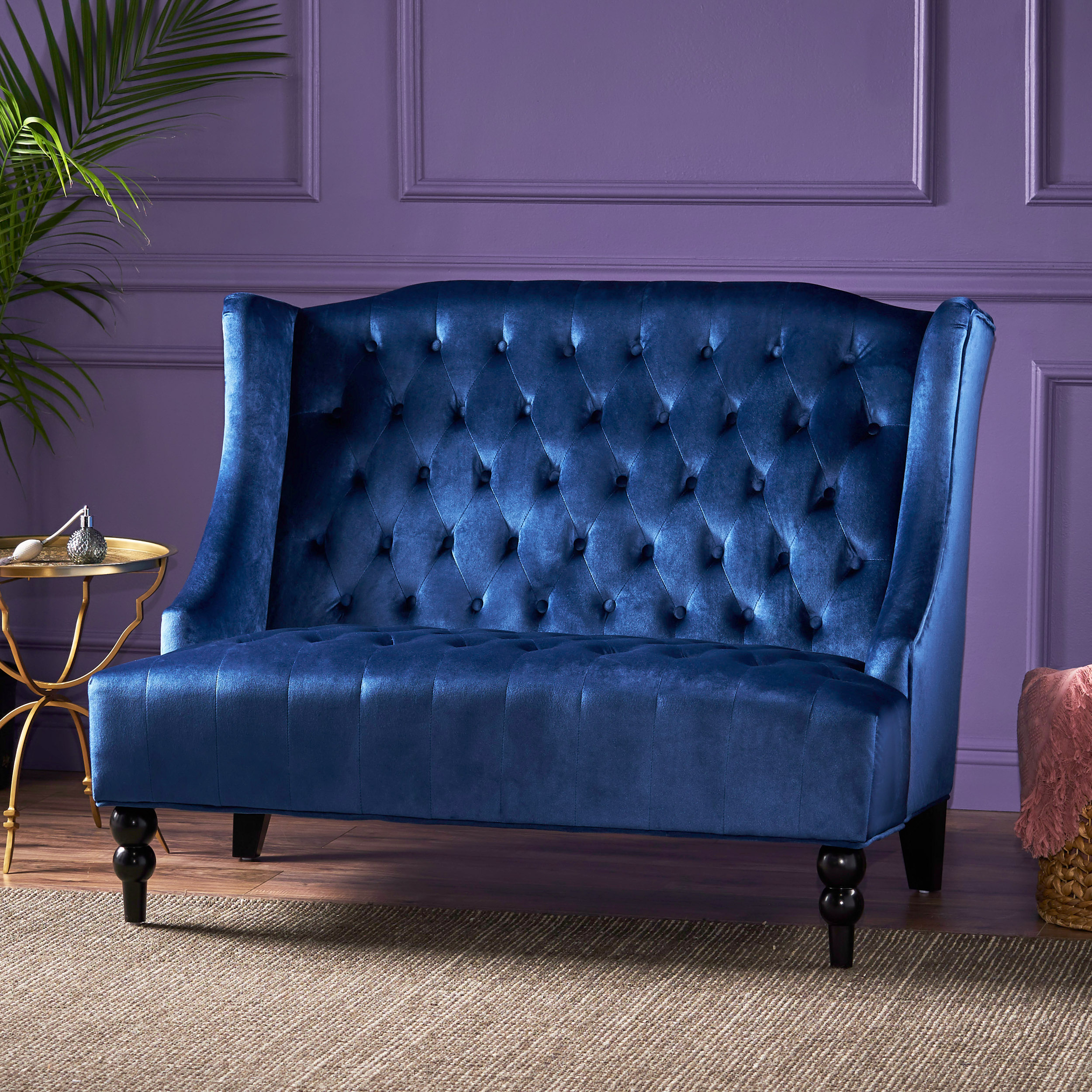LOVESEAT - Image 4