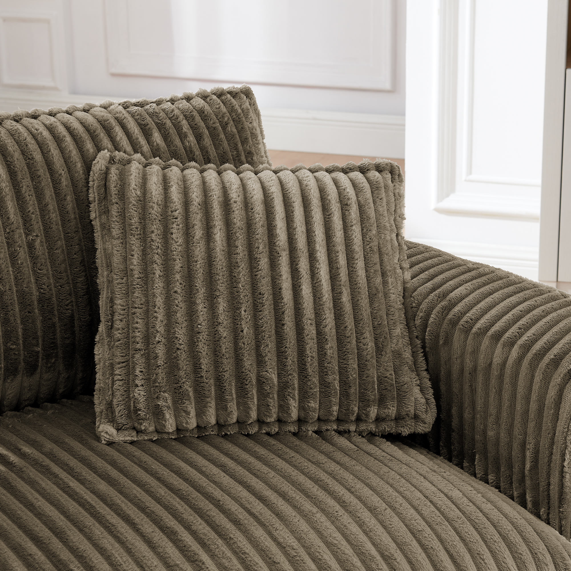 Lazy sofa chair, comfortable single-person sofa chair, with a backrest and soft seat cushion, having armrests on both sides, suitable for living room and bedroom - Brown - Image 4