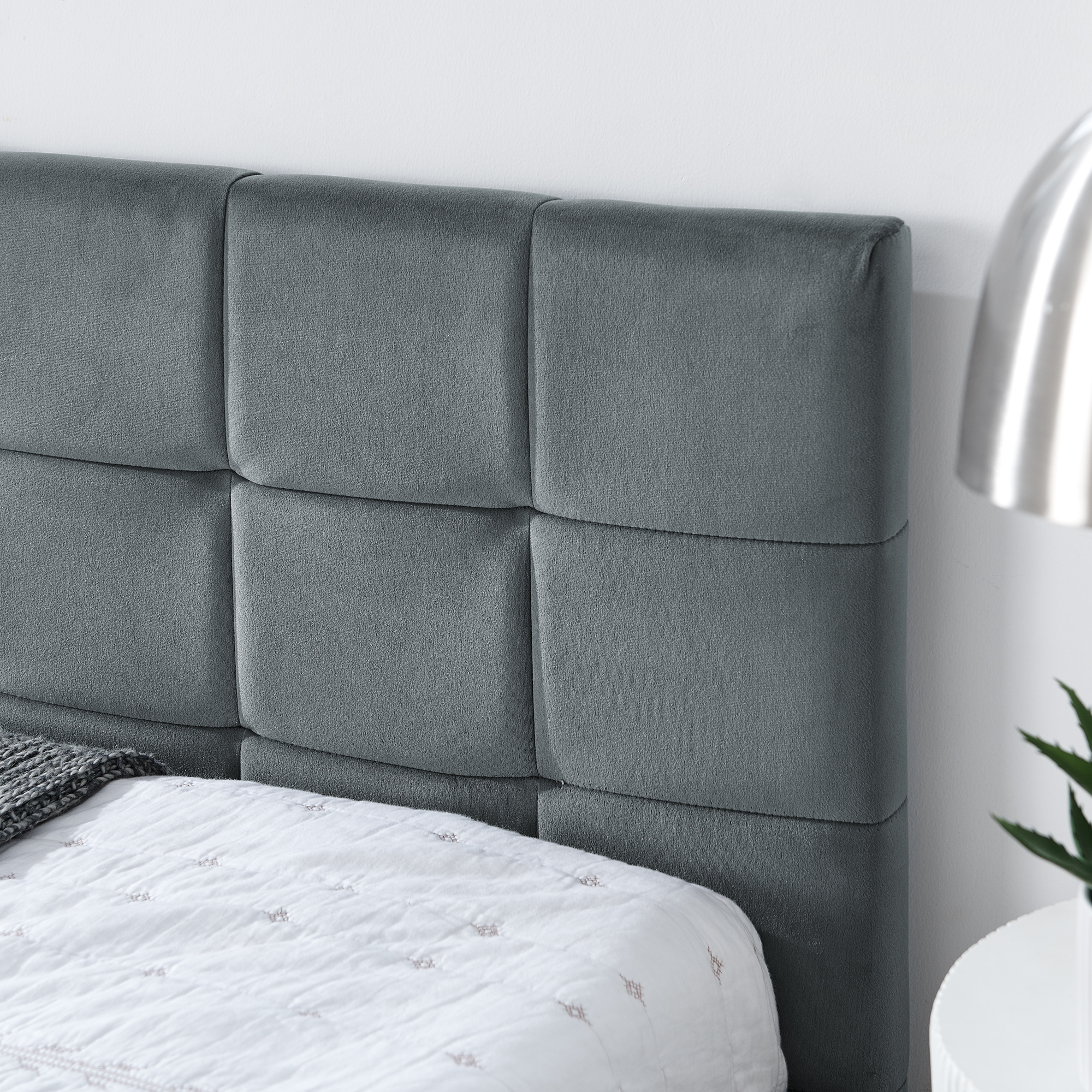 Queen Size Upholstered Tufted Bed Frame, Sofa Bed Frame with Comfortable Backrest and Armrests, Queen Size Bed for Bedroom, Living Room,Velvet, GREY(85.5''*64.5''*30.5'') - Image 6