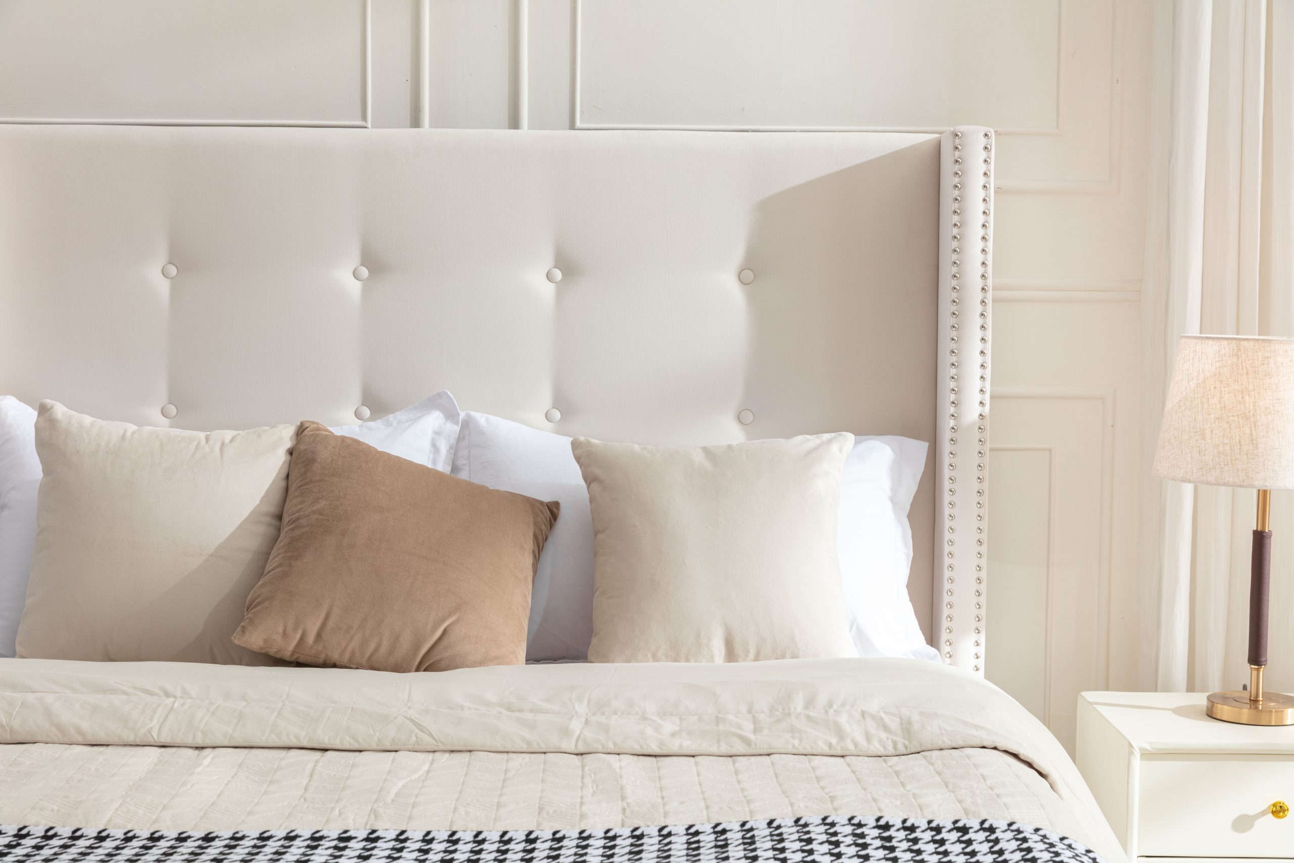 Peyton Upholstered Queen Bed / 54" High Headboard / Traditional Hand Buttoned Tufting / Nailhead Trim Wingback / No Box Spring Needed / Easy Assembly / Ivory Velvet - Image 3