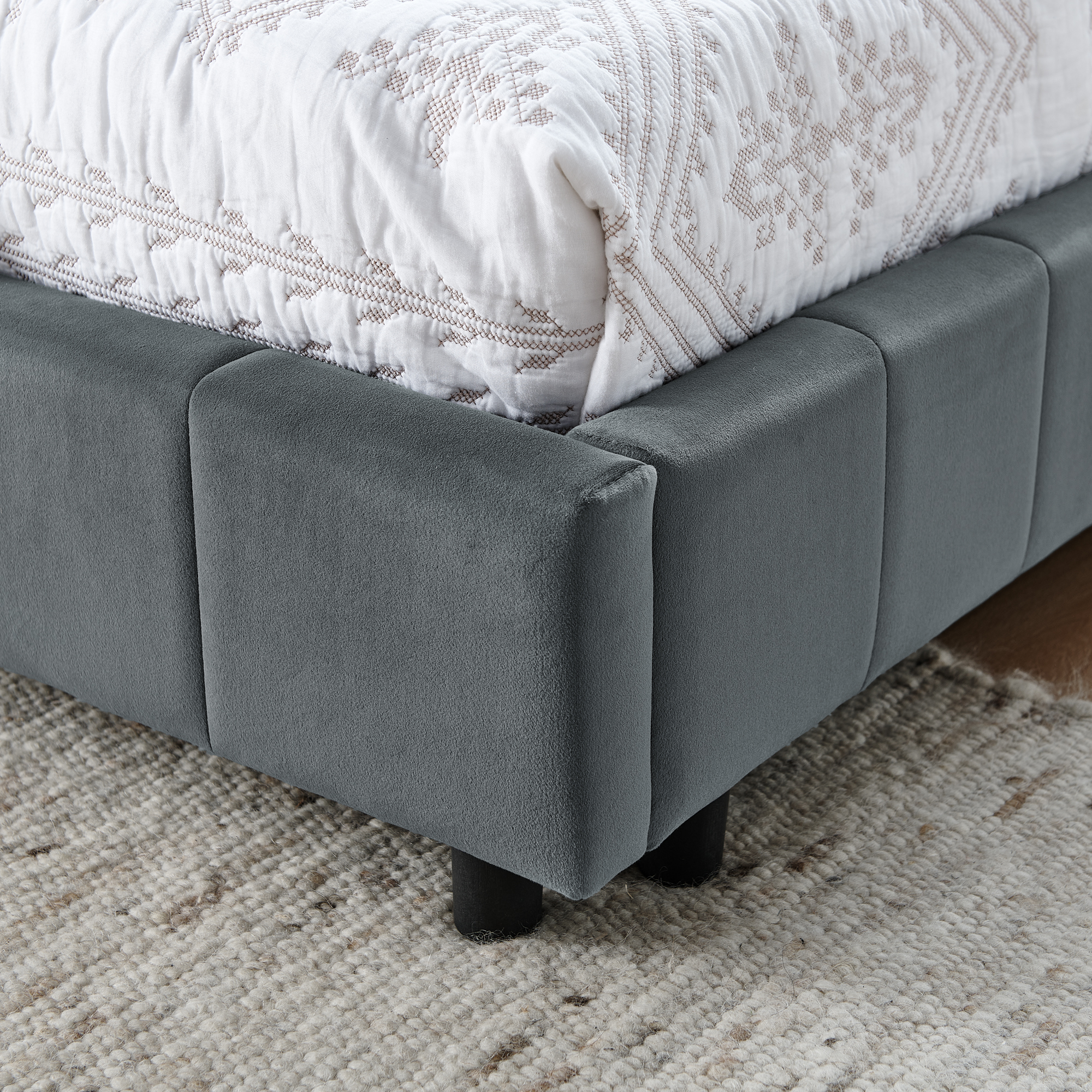 Full Size Upholstered Tufted Bed Frame, Sofa Bed Frame with Comfortable Backrest and Armrests, Full Size Bed for Bedroom, Living Room,Velvet, Grey(80.5''*59''*30.5'') - Image 5